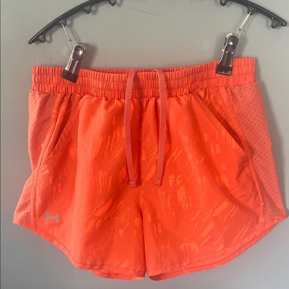 Under Armour Women's Vibrant Orange Athletic Shorts Size XS